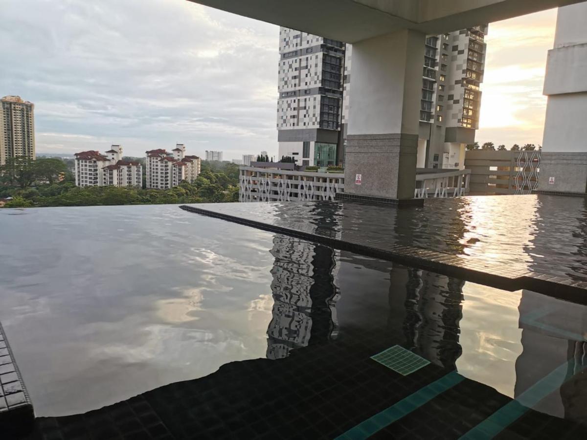 Twin Galaxy Newly Renovated And Cozy 2bedroom Free Carpark Wifi Netflix Apartemen