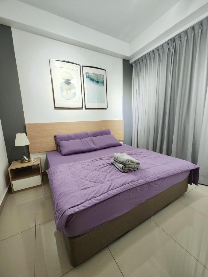 Apartemen Twin Galaxy Newly Renovated And Cozy 2bedroom Free Carpark Wifi Netflix *