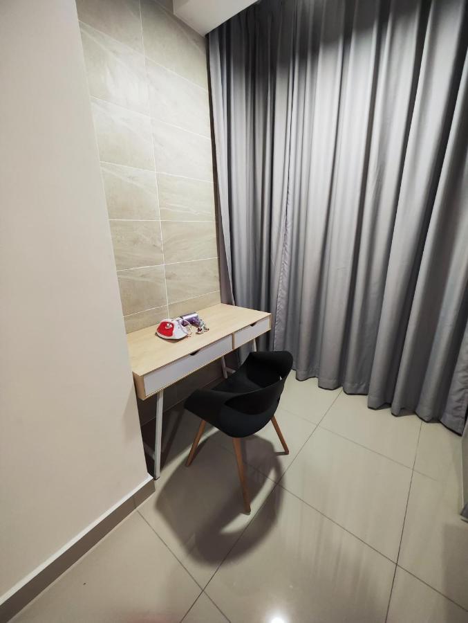 Twin Galaxy Newly Renovated And Cozy 2bedroom Free Carpark Wifi Netflix Apartemen