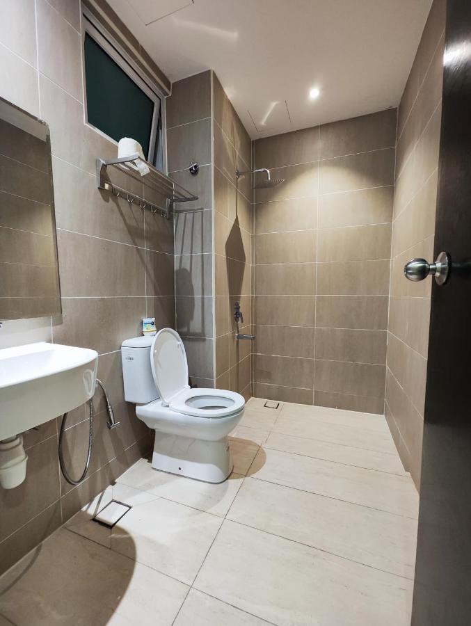 Twin Galaxy Newly Renovated And Cozy 2bedroom Free Carpark Wifi Netflix Apartemen *